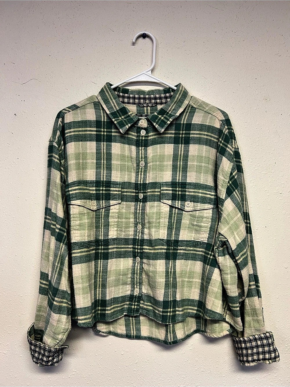 American Eagle Green Plaid Flannel Button Up Shirt XL